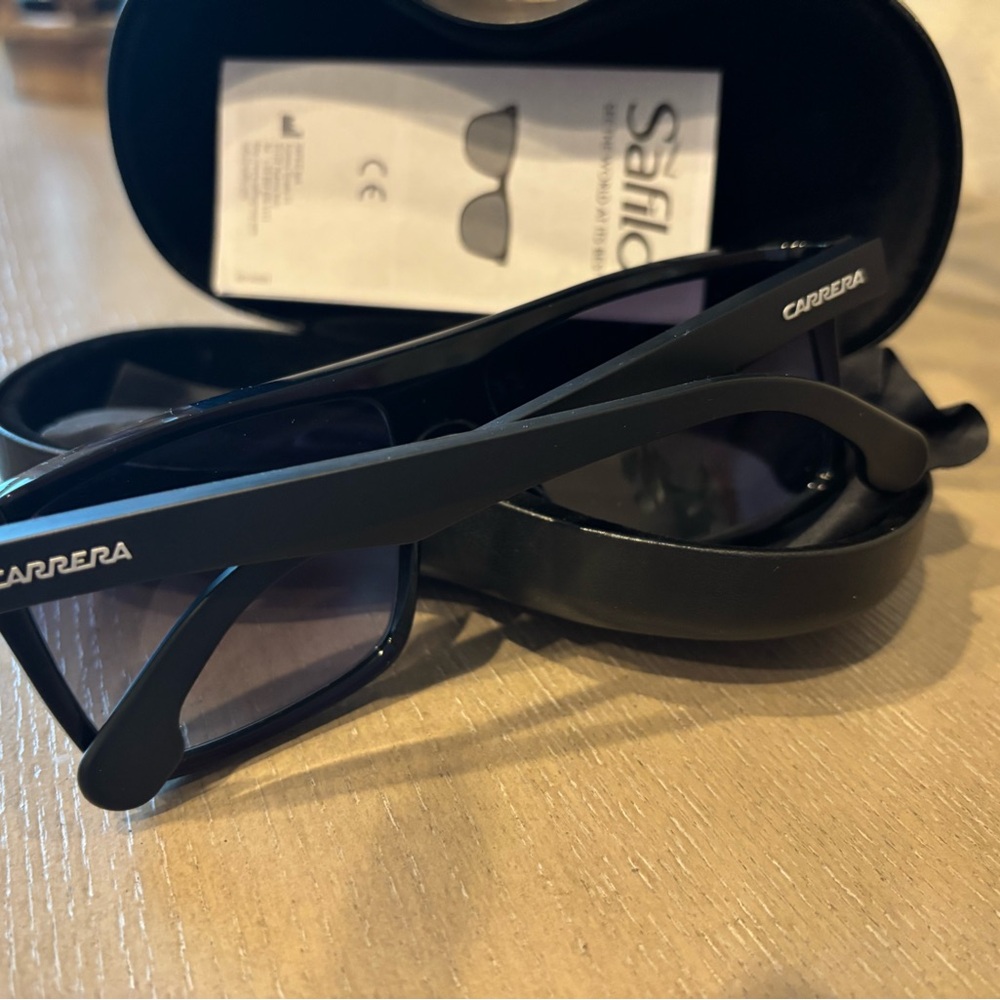 Carrera Sleek Black Sunglasses. New in Original Box - Picture 2 of 5